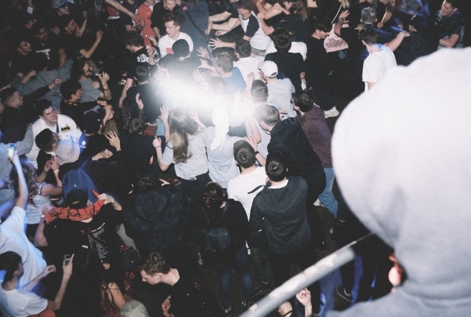 11 Smack A51 Skončila Show Roxy Archetyp moshpit